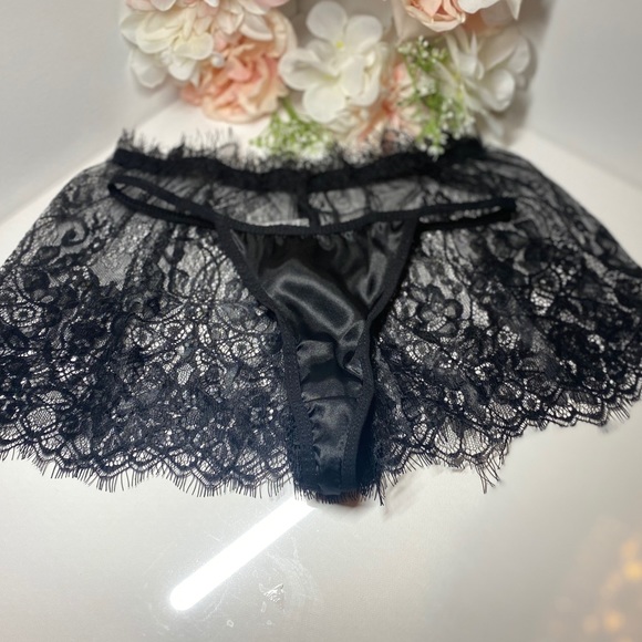 🆕 Black lace🤩satin pj set - Picture 6 of 6